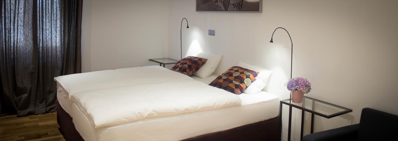 B&B Cool Centre Zagreb Bagian luar foto